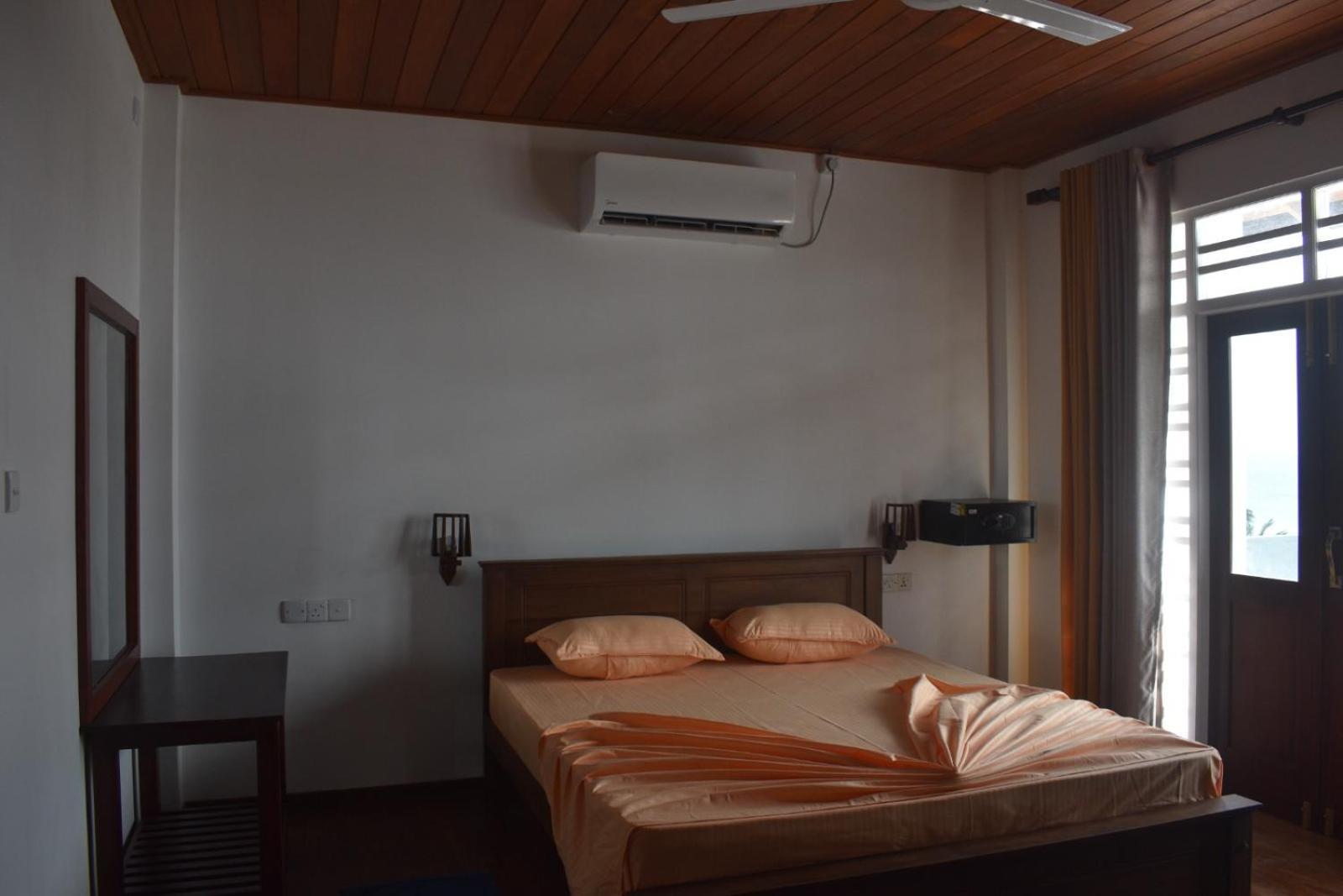 Hotel Ocean View Cottage Hikkaduwa Exterior photo
