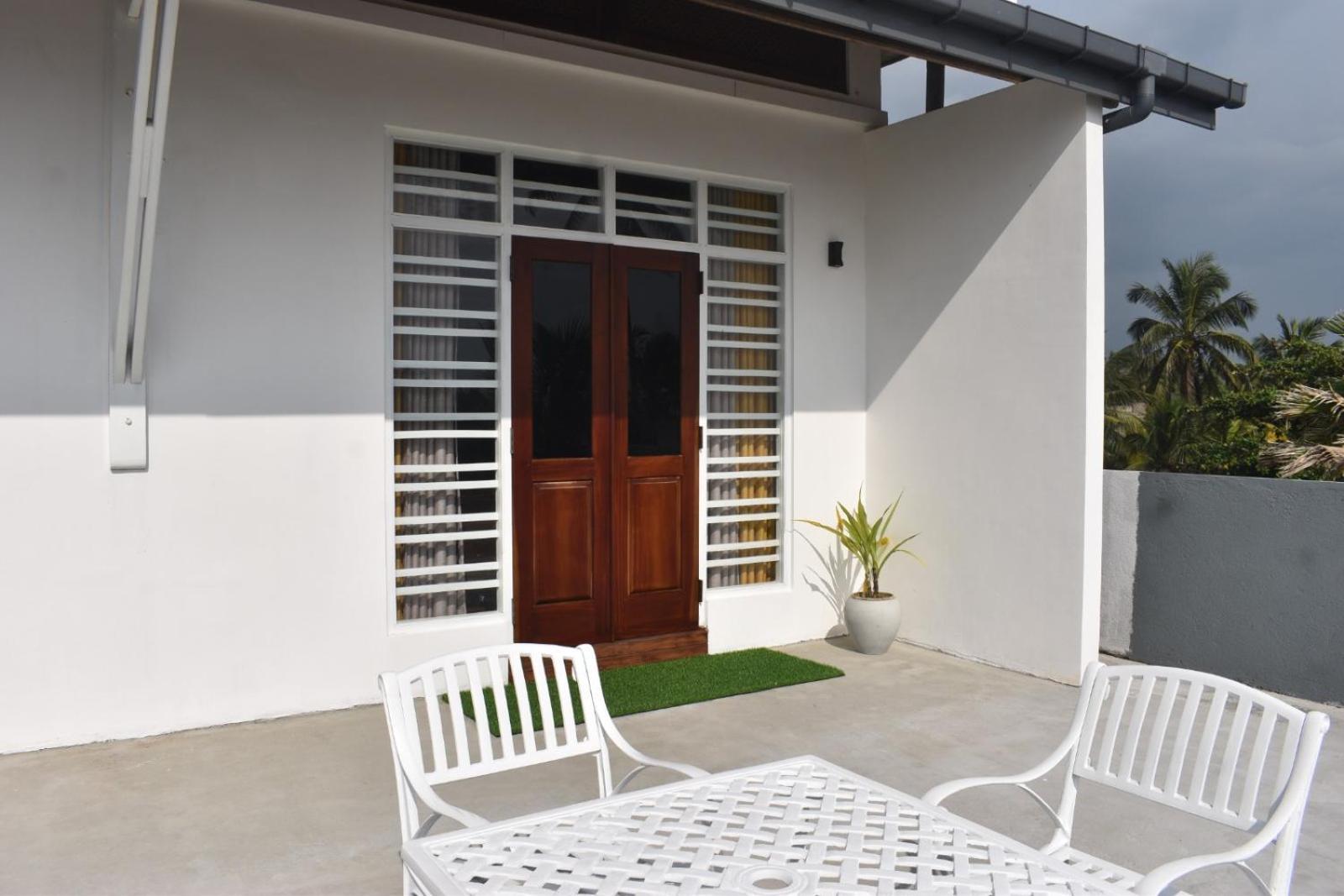 Hotel Ocean View Cottage Hikkaduwa Exterior photo