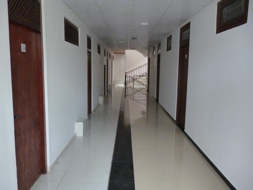 Hotel Ocean View Cottage Hikkaduwa Exterior photo