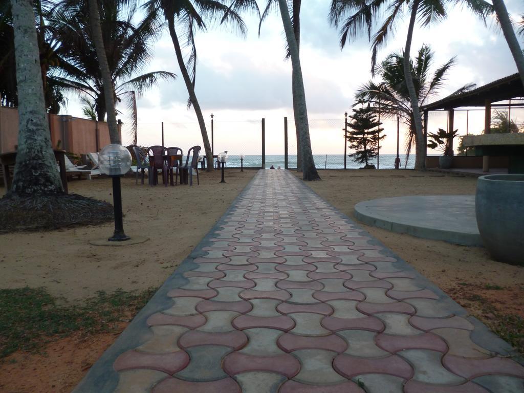 Hotel Ocean View Cottage Hikkaduwa Exterior photo