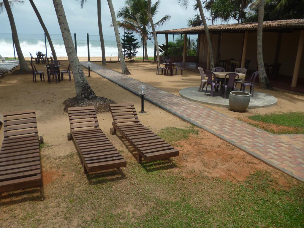 Hotel Ocean View Cottage Hikkaduwa Exterior photo
