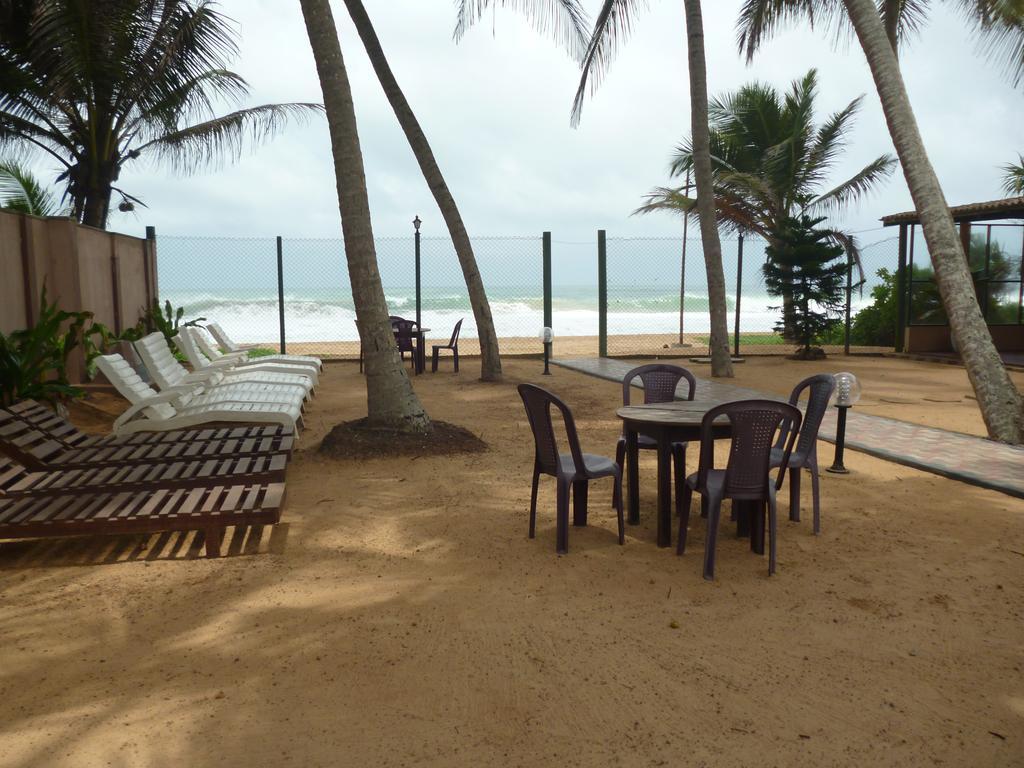 Hotel Ocean View Cottage Hikkaduwa Exterior photo