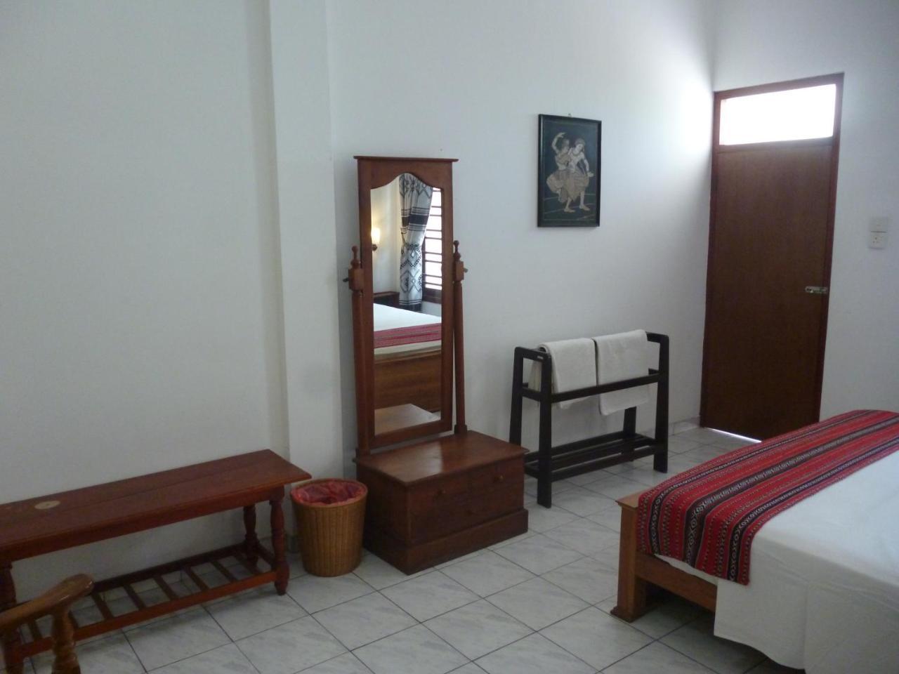 Hotel Ocean View Cottage Hikkaduwa Exterior photo